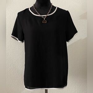 Shein an elegant casual short-sleeve top. Size M.
